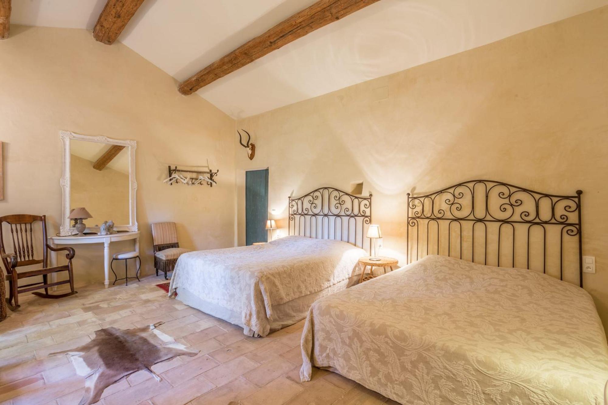 La Maison Des Artistes Ménerbes Eksteriør billede